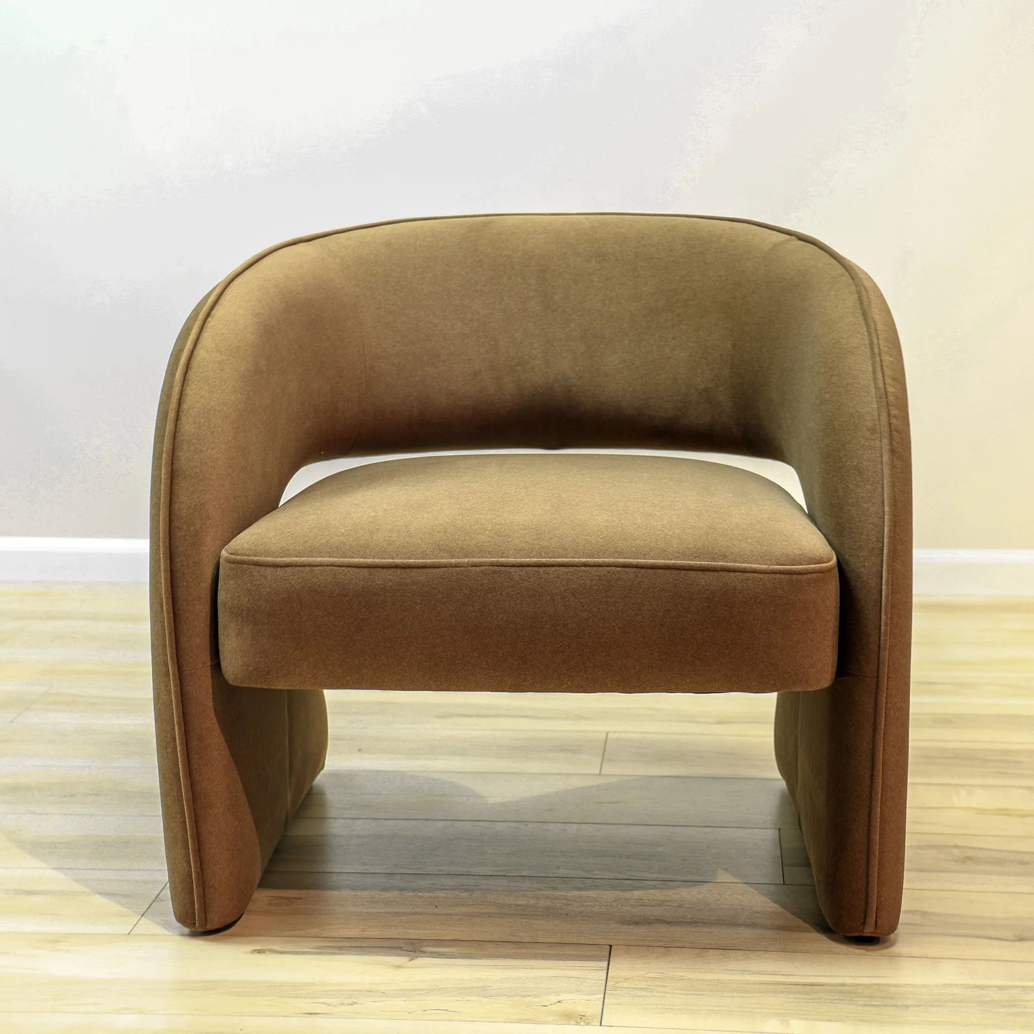 Arturo Velvet Accent Chair