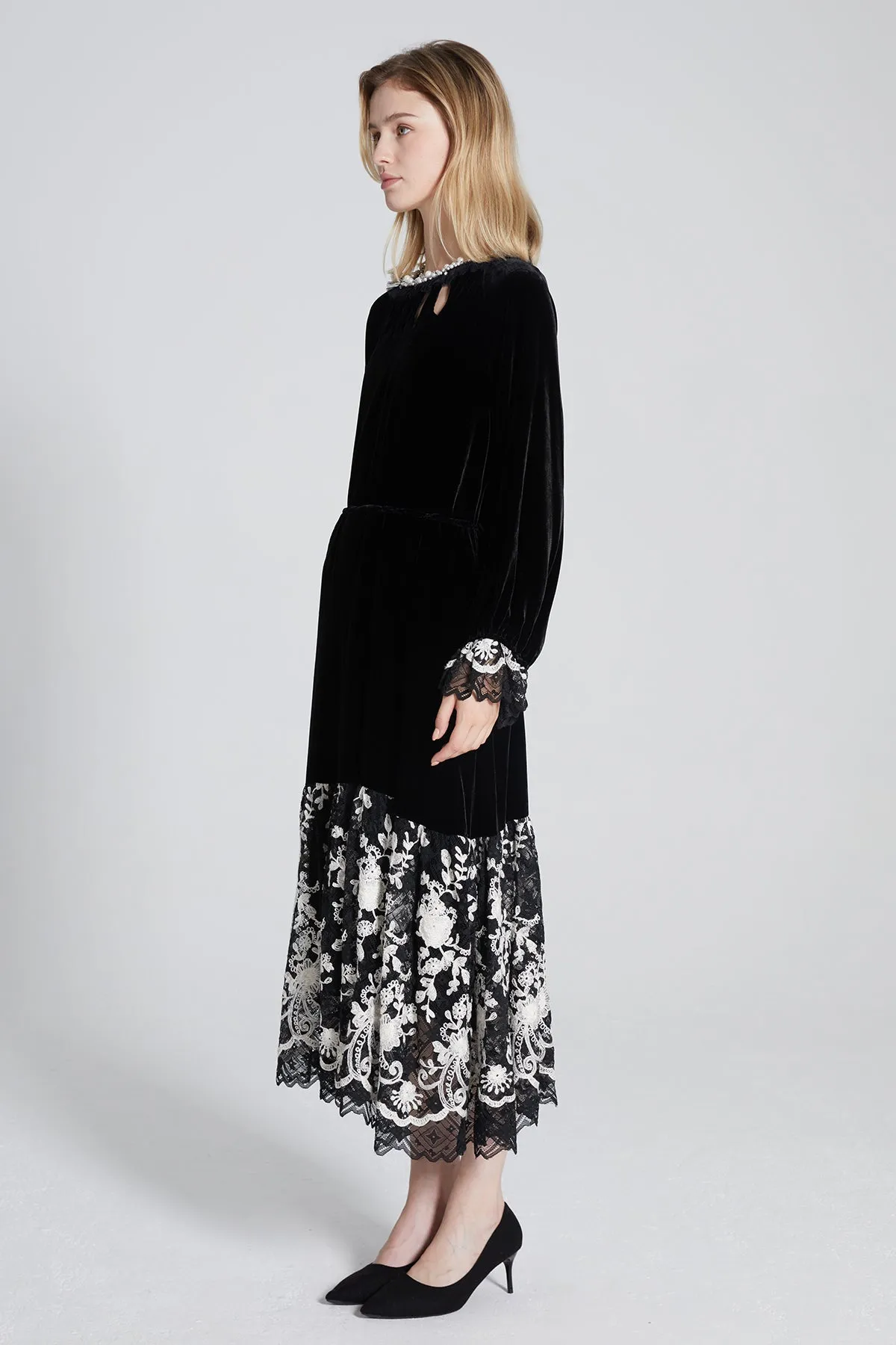 Asha Hollow Out Lace Splice Velvet Dress