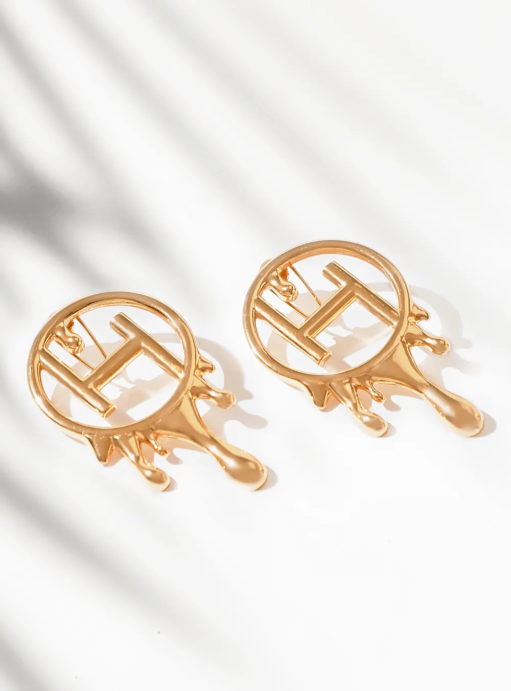 Drip OH Maxi Earrings In Gold Finish