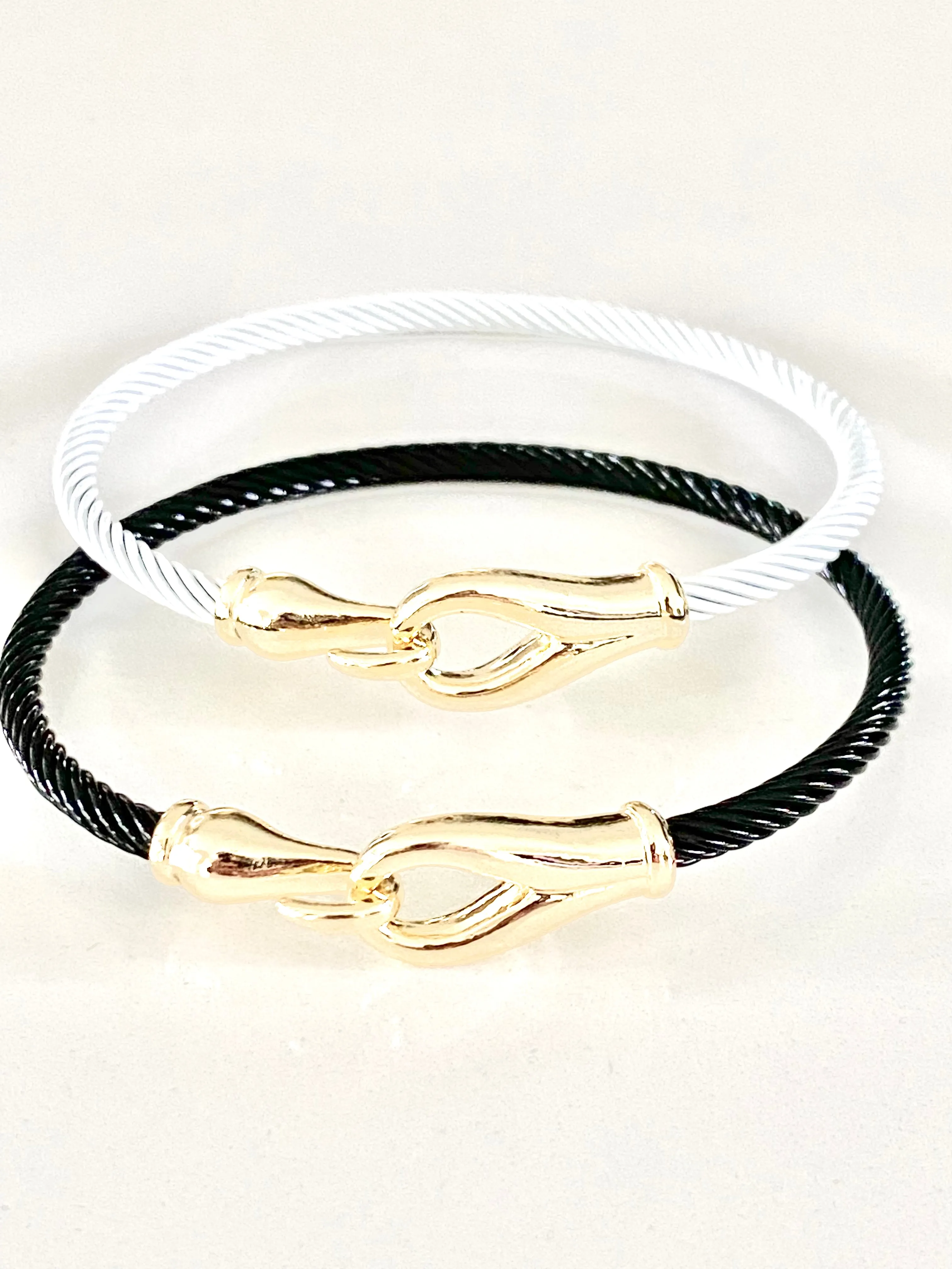 Enamel Twisted Bangle with Hook Closure