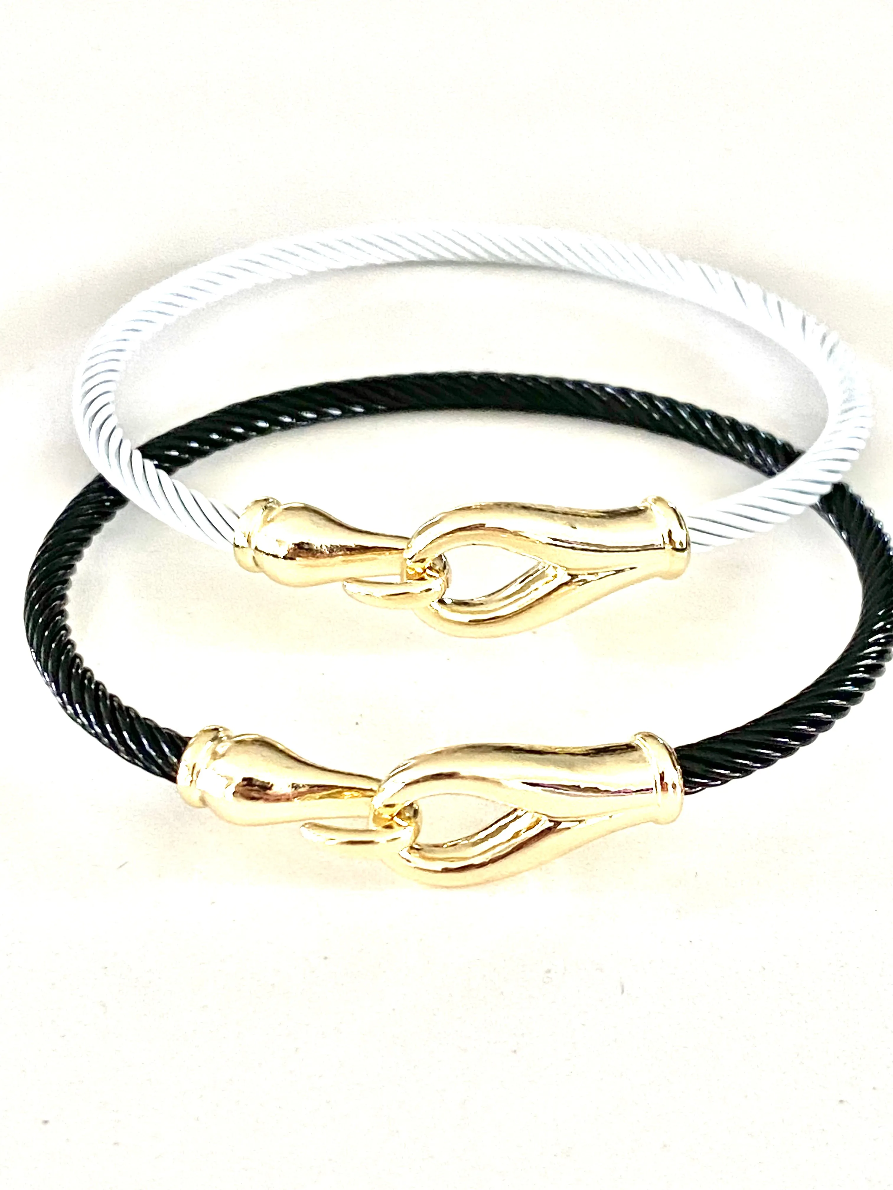 Enamel Twisted Bangle with Hook Closure