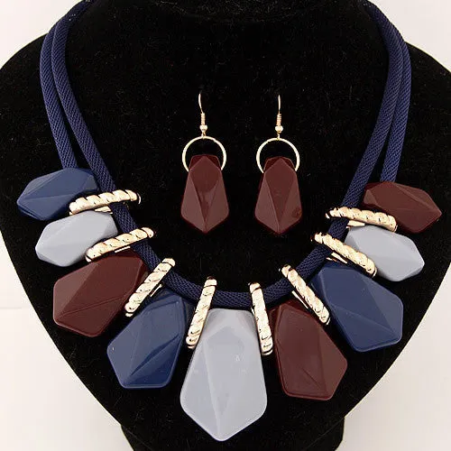 Fashion Jewelry Sets Gold Chain Geometric Shaped Earrings Sets Pendant Necklace Set For Women Wedding Dress bijoux