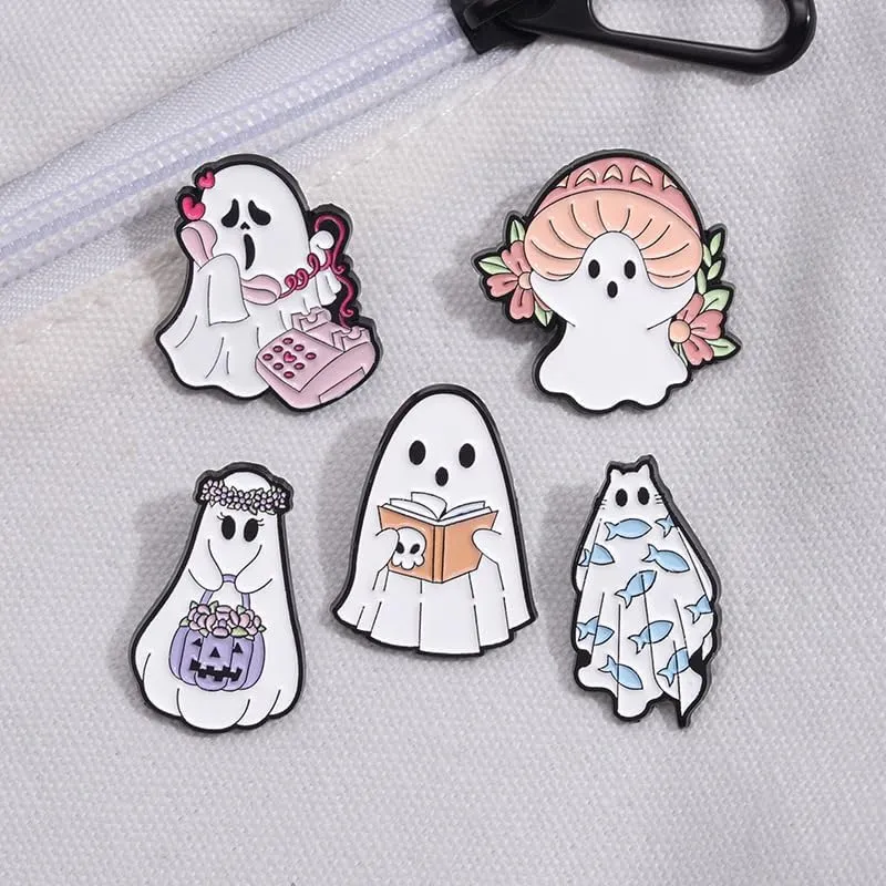 Halloween Cute Ghost Enamel Pins for Backpacks Enamel Brooches Button Kawaii Accessories Novelty Cartoon Animal Funny Lovely Lapel Badges Clothing Bags Jackets for Women Girl Boy Men