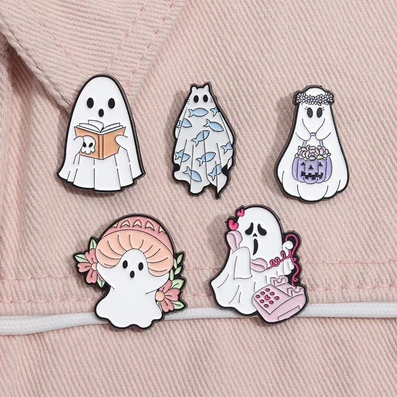 Halloween Cute Ghost Enamel Pins for Backpacks Enamel Brooches Button Kawaii Accessories Novelty Cartoon Animal Funny Lovely Lapel Badges Clothing Bags Jackets for Women Girl Boy Men