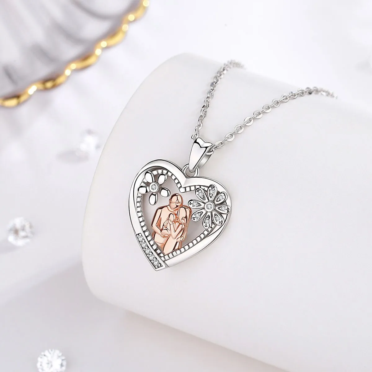 Happy Family Necklace Rose Gold Heart Flower Pendant Necklace Simple FIne Jewelry Mother's Day Gift