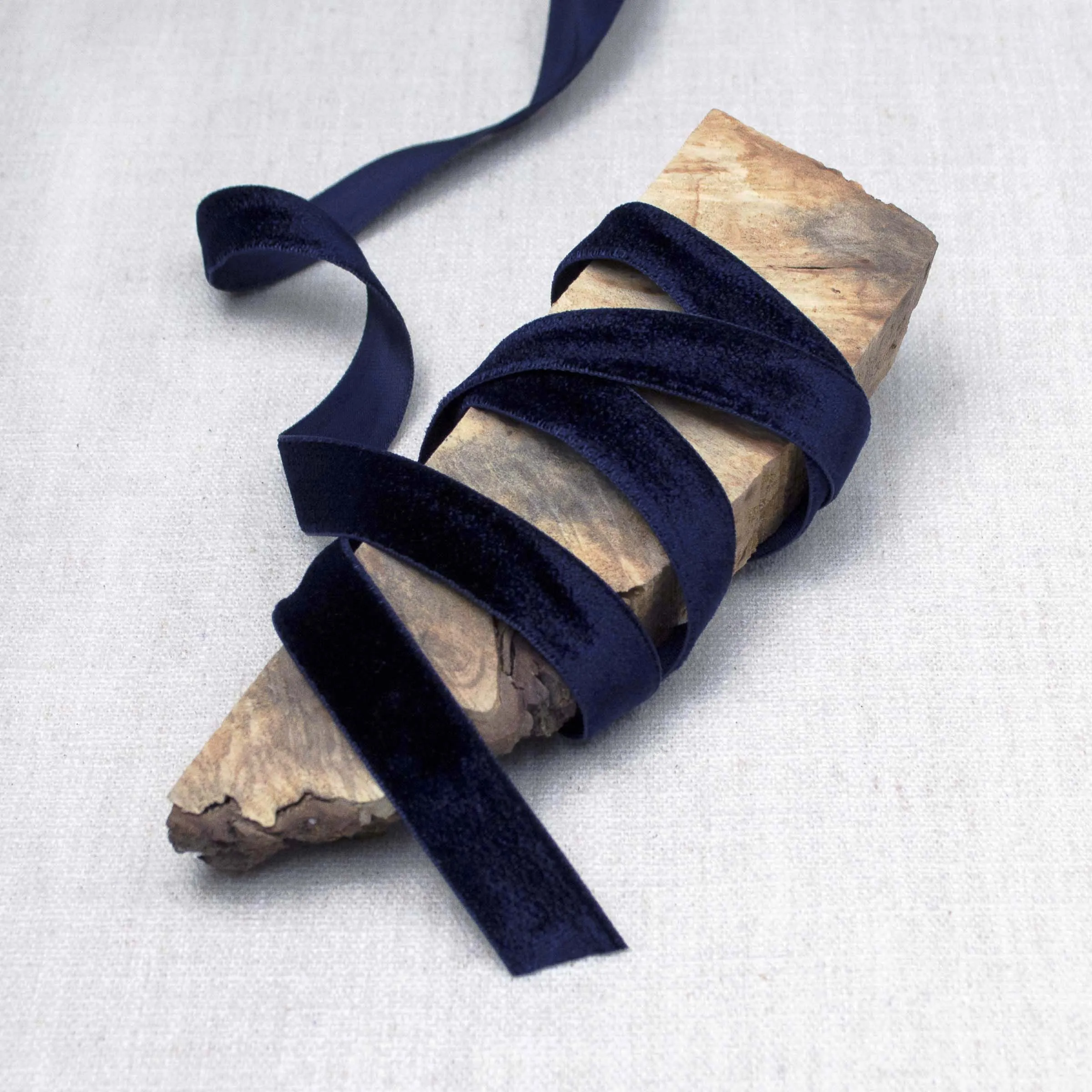 Lustre Velvet Ribbon in Sapphire