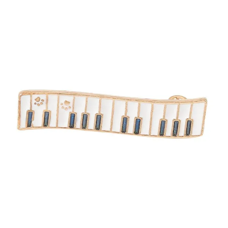 Musical Instrument Serie Enamel Pin Tape Piano Guitar Recorder Earphone Phonograph Music Brooch Lapel Badge Fashion Jewelry Gift