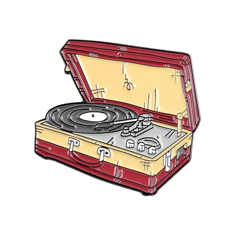 Musical Instrument Serie Enamel Pin Tape Piano Guitar Recorder Earphone Phonograph Music Brooch Lapel Badge Fashion Jewelry Gift