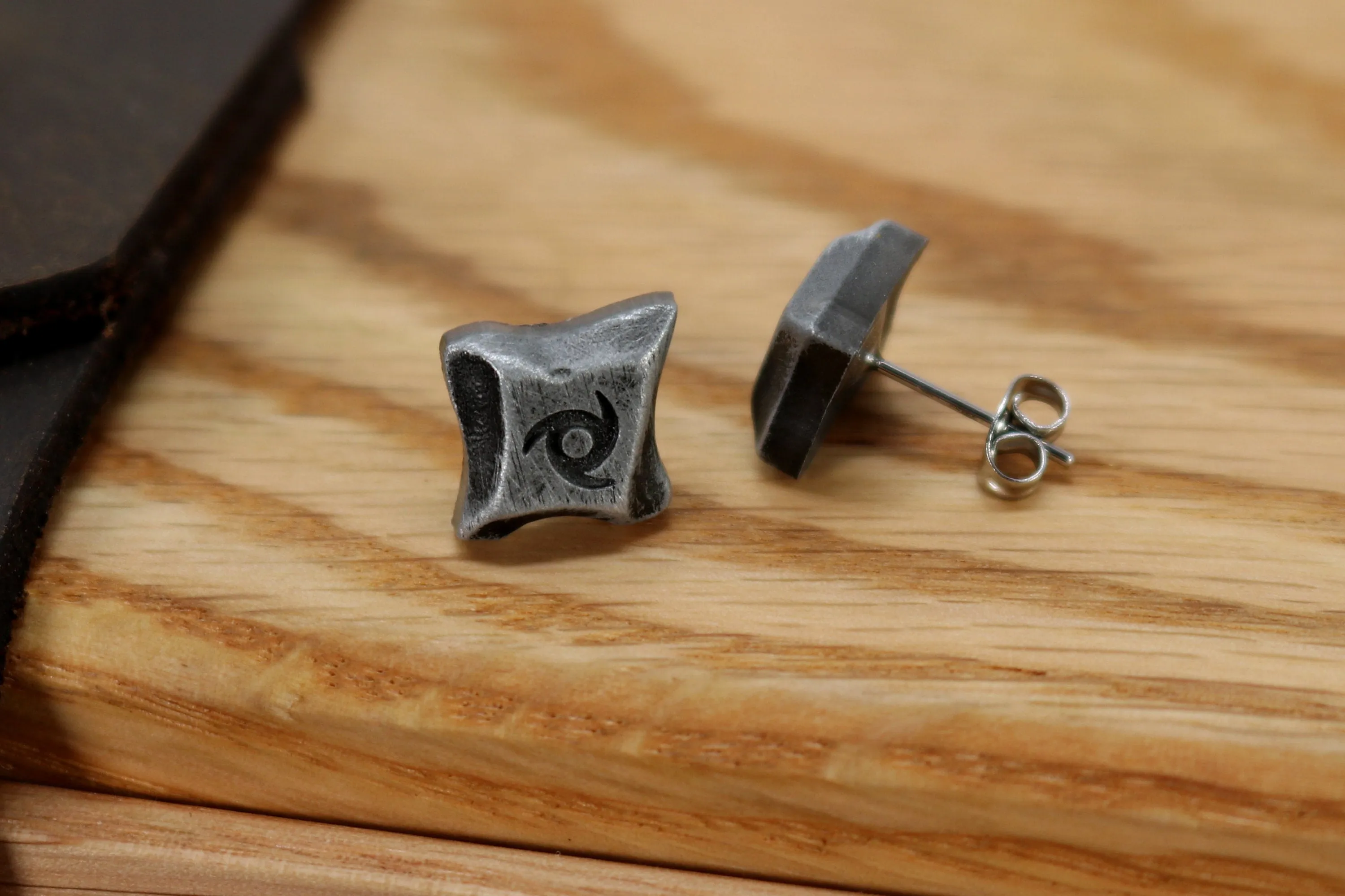 Ninja Job Icon Stainless Steel Studded Earrings Pair - FFXIV