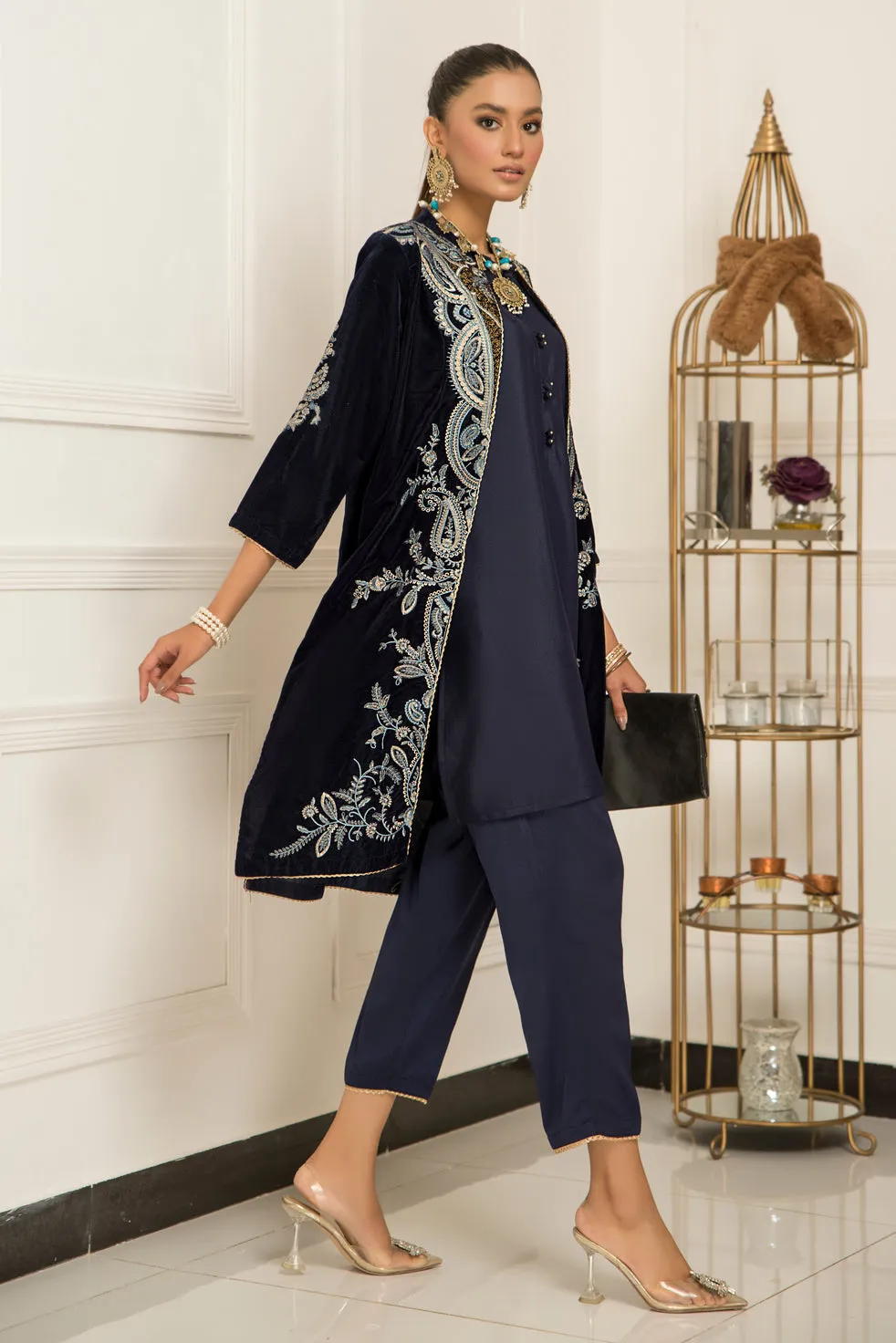 Velvet Embroidered Ready to Wear 3 Pcs Dress by Aabpara 09