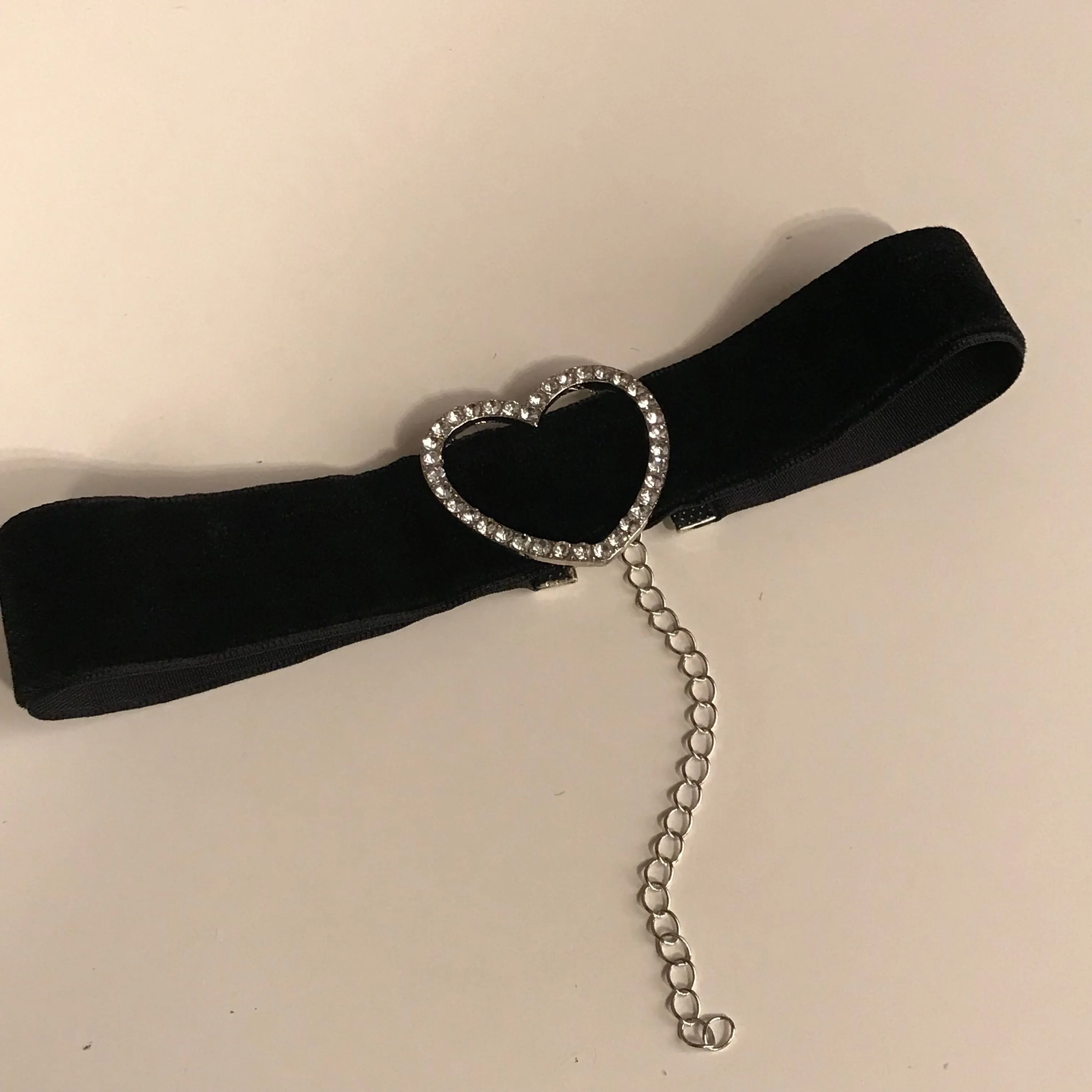 Velvet Heart Choker